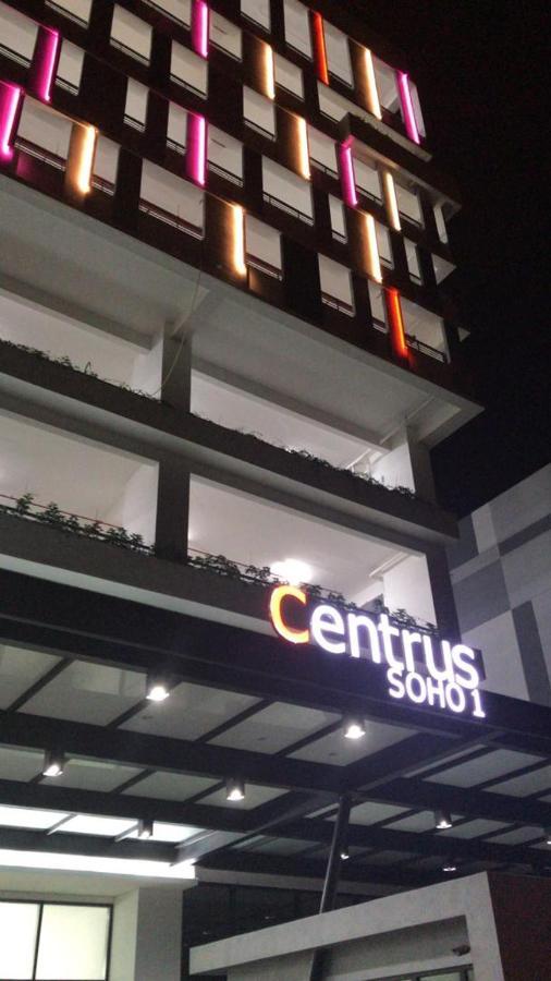 Kyra Homestay Centrus Soho Cyberjaya *Wifi And Pool* Exterior photo